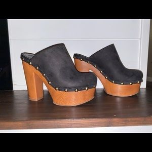 Forever21 Clogs